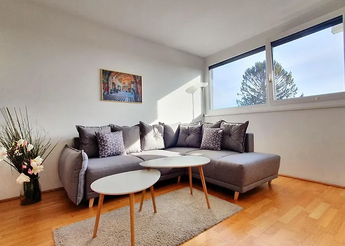 Apartment Near Stylish & Fully Furnished
